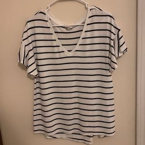 A New Day Striped Short Flutter-sleeved Sweater